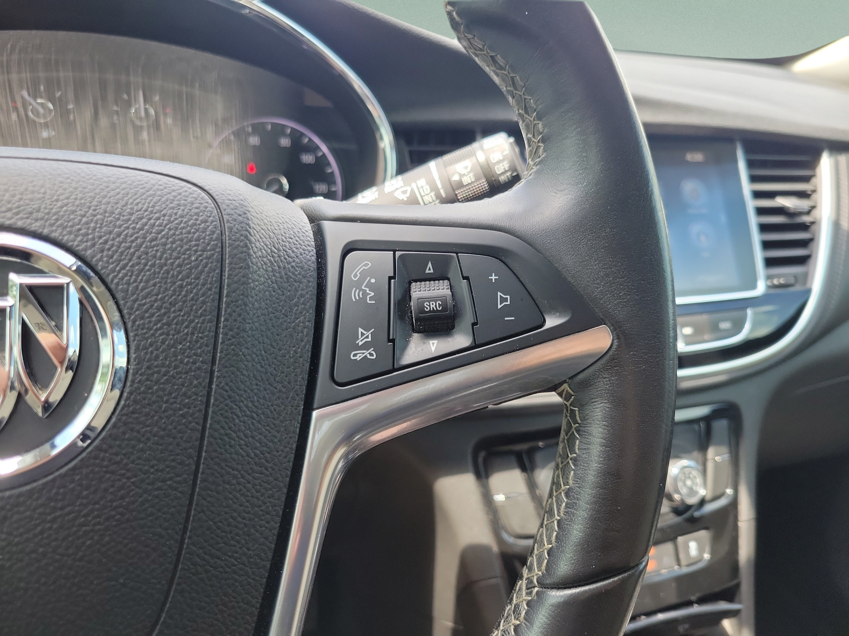 Used 2018 Buick Encore Preferred FWD image 22