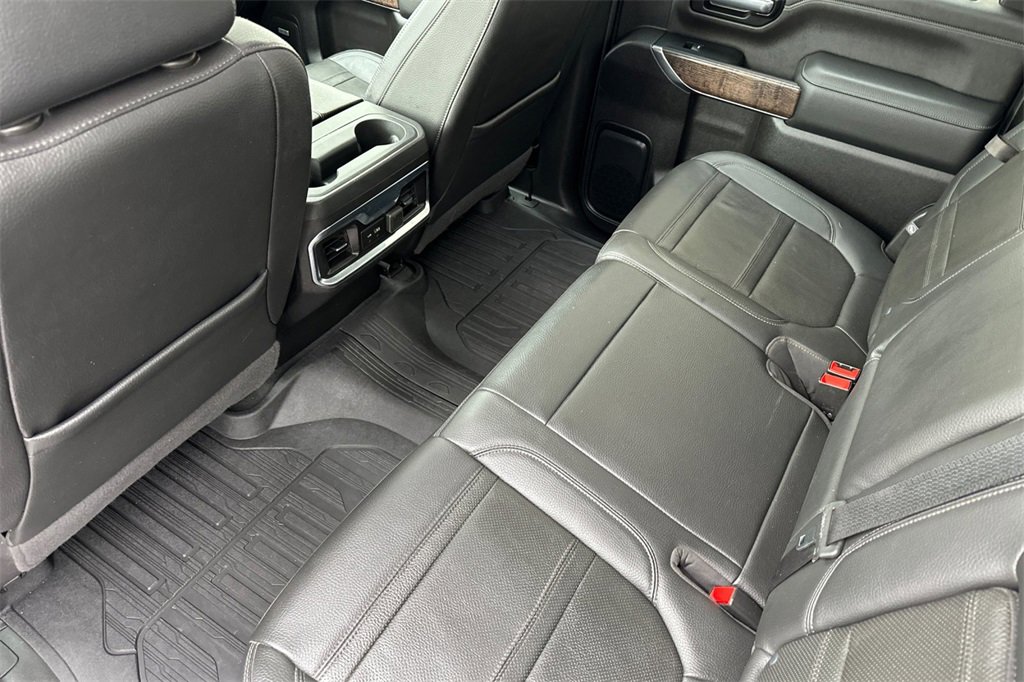 Used 2022 GMC Sierra 3500 Denali image 13