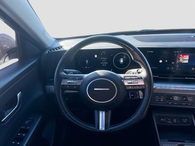 Used 2024 Hyundai Kona Limited image 19