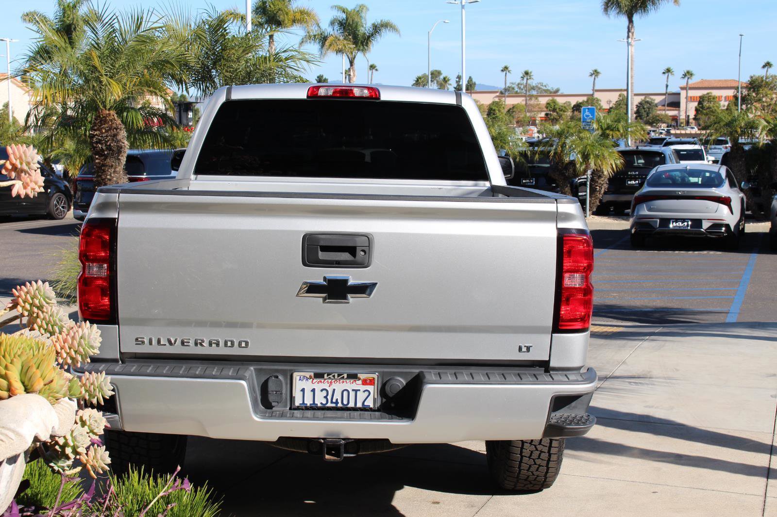 Used 2018 Chevrolet Silverado 1500 LT w/ All Star Edition image 8