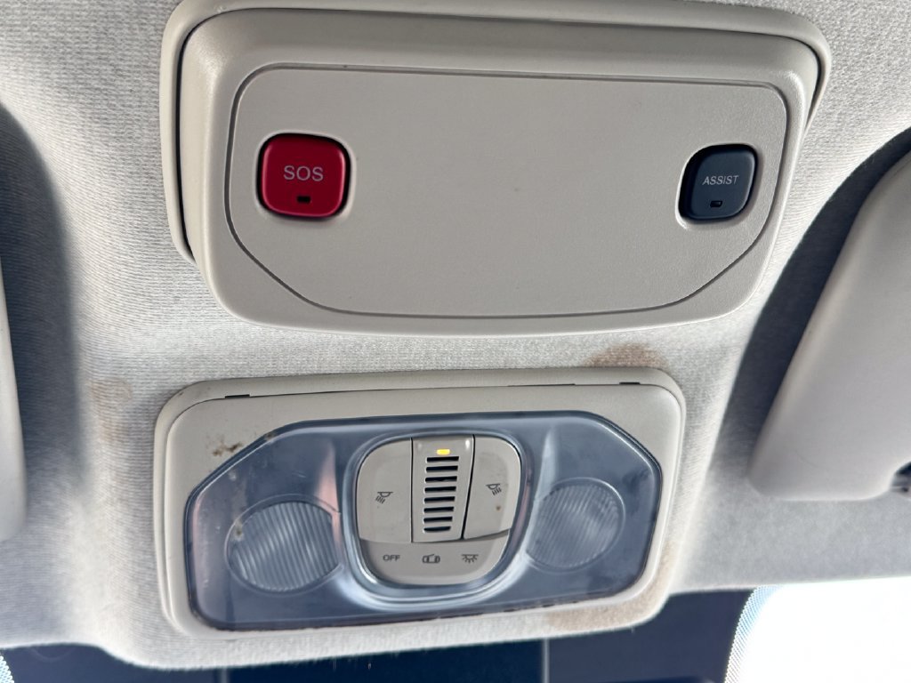 Used 2024 RAM ProMaster 2500 w/ Convenience Group FWD image 25