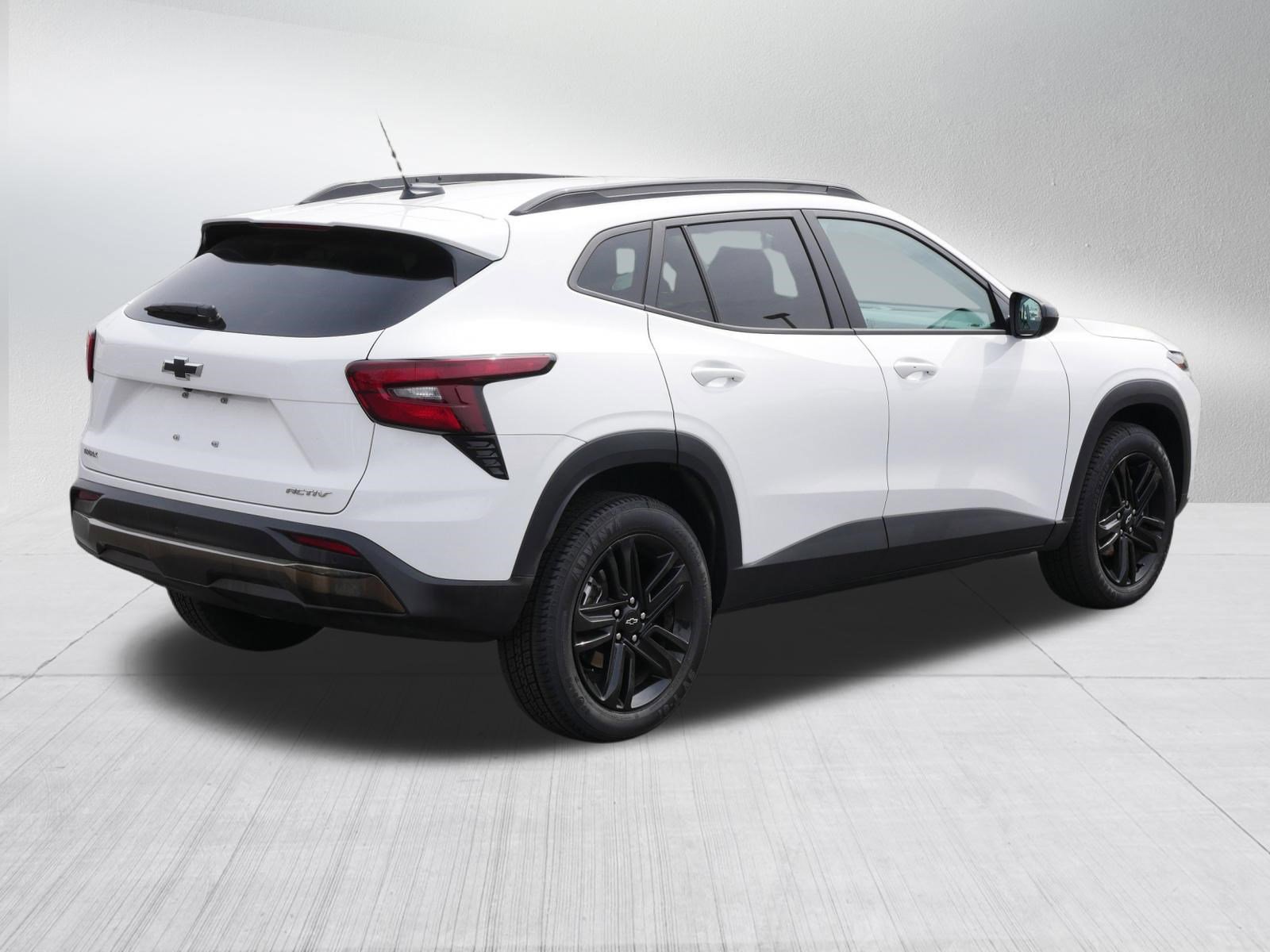 Used 2025 Chevrolet Trax ACTIV w/ Driver Confidence Package FWD image 7