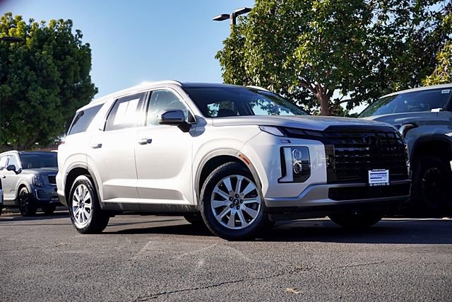 Used 2025 Hyundai Palisade SEL image 2
