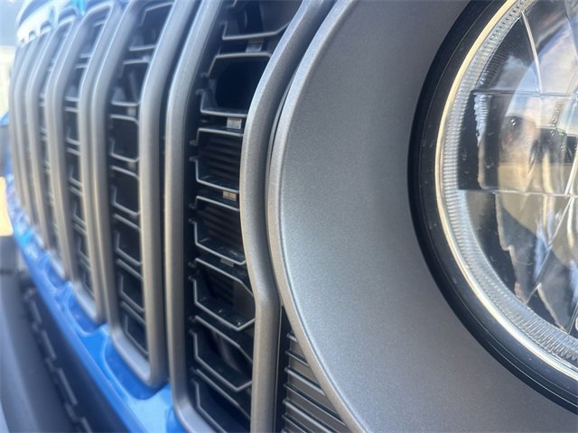 New 2025 Jeep Gladiator Sport image 16