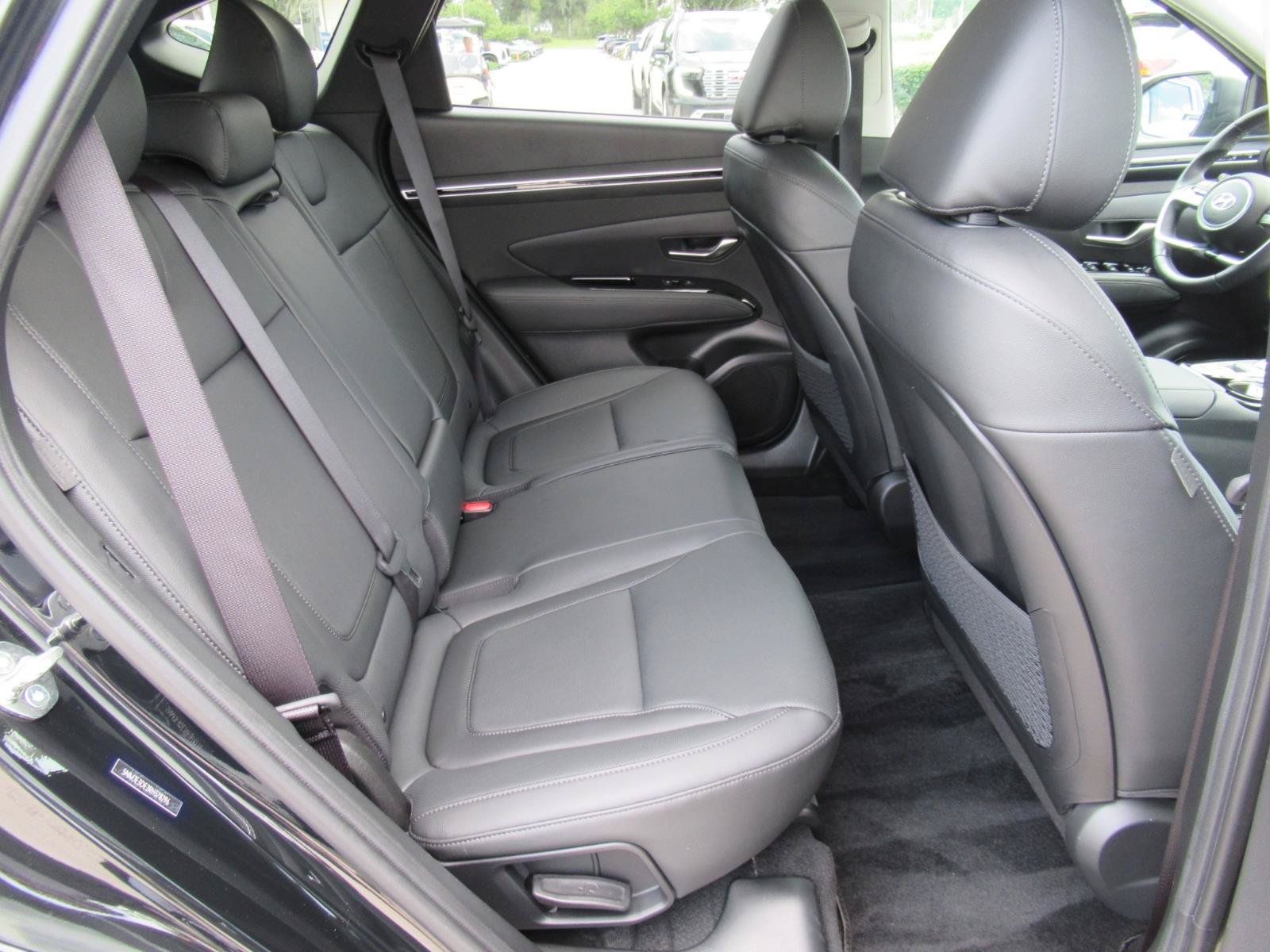 Used 2024 Hyundai Tucson Limited FWD image 36