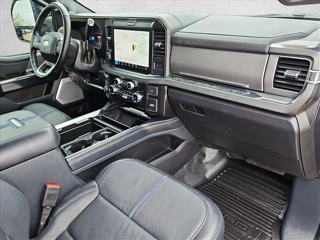 Certified 2025 Ford F250 Platinum AWD/4WD image 22