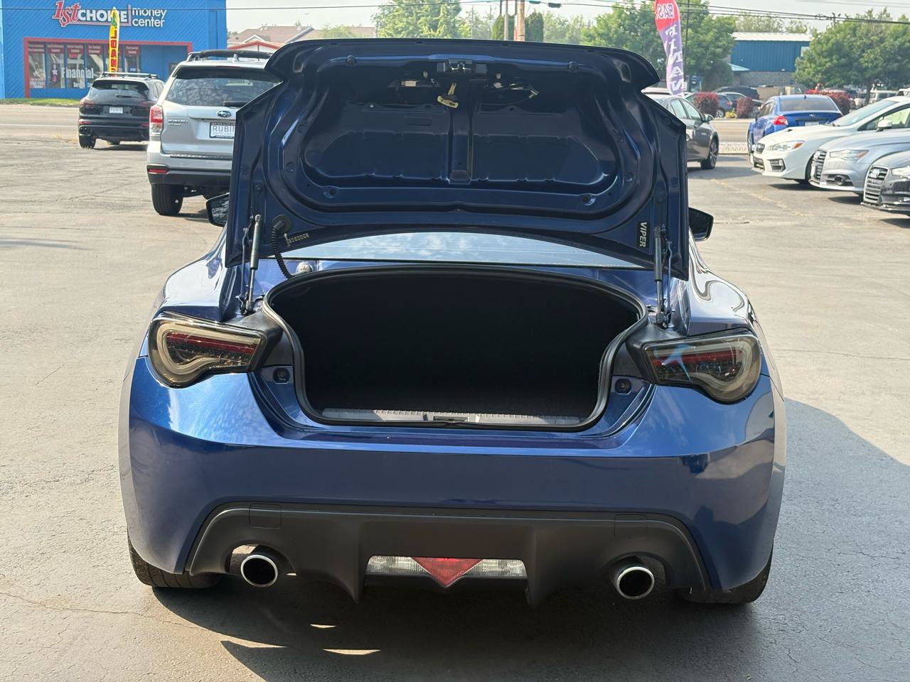 Used 2015 Scion FR-S RWD image 27