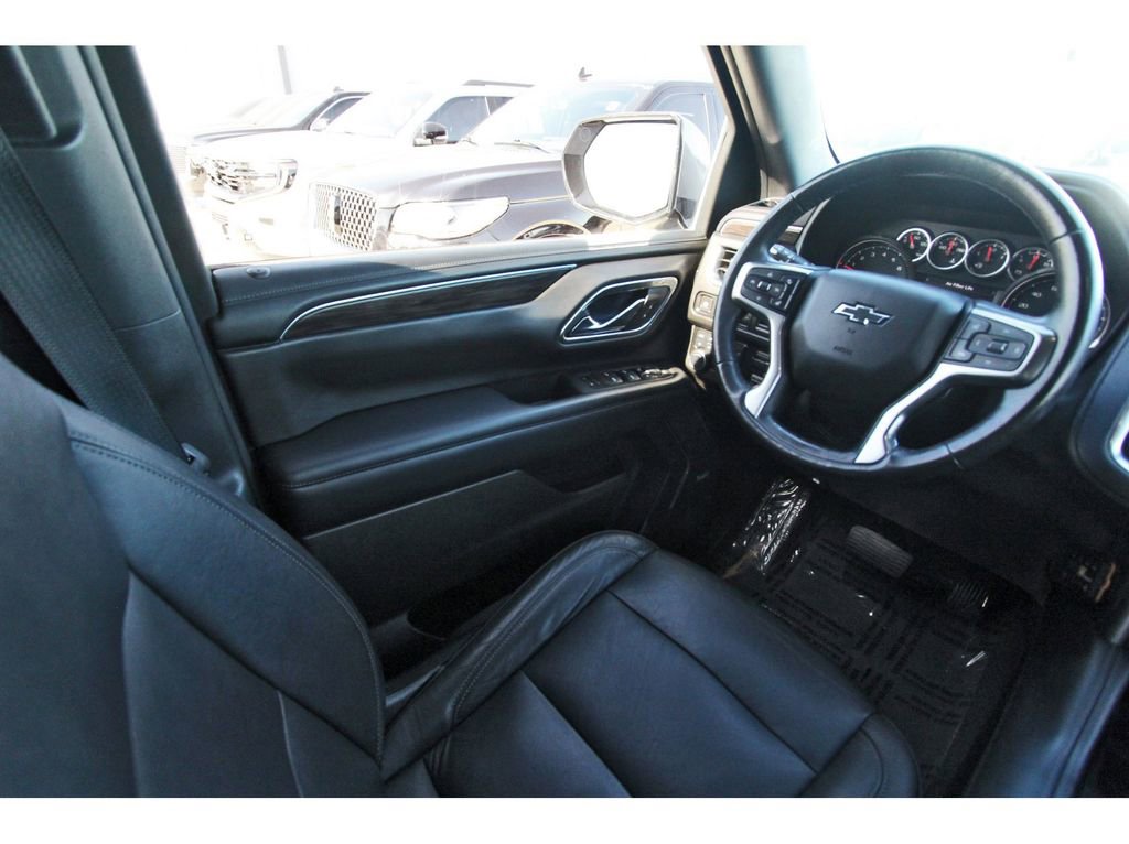 Used 2021 Chevrolet Tahoe Z71 w/ Z71 Signature Package image 8