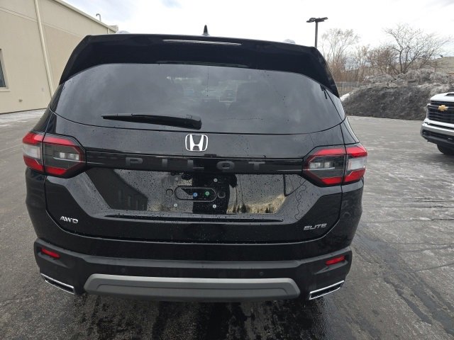 Used 2023 Honda Pilot Elite image 6