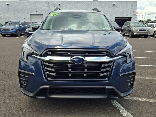 Used 2025 Subaru Ascent Limited w/ Popular Package #2 AWD/4WD image 2