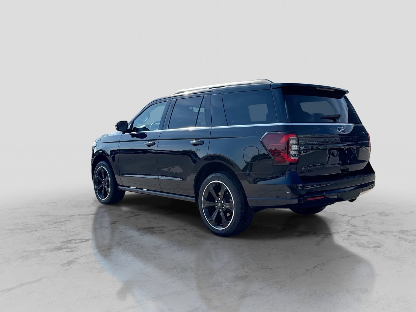 Used 2023 Ford Expedition Limited AWD/4WD image 5