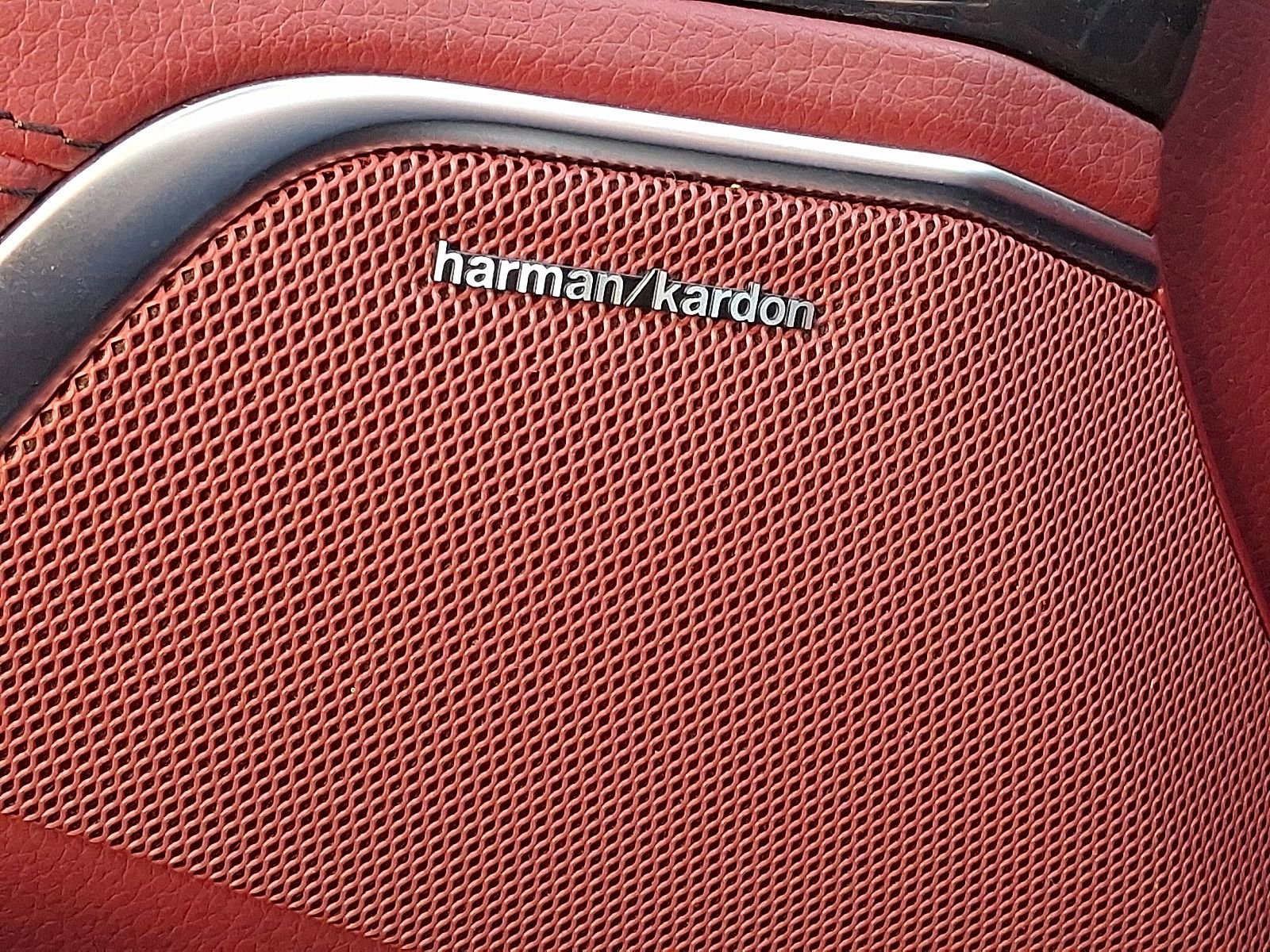 Certified 2017 Mercedes-Benz SL 550 image 26