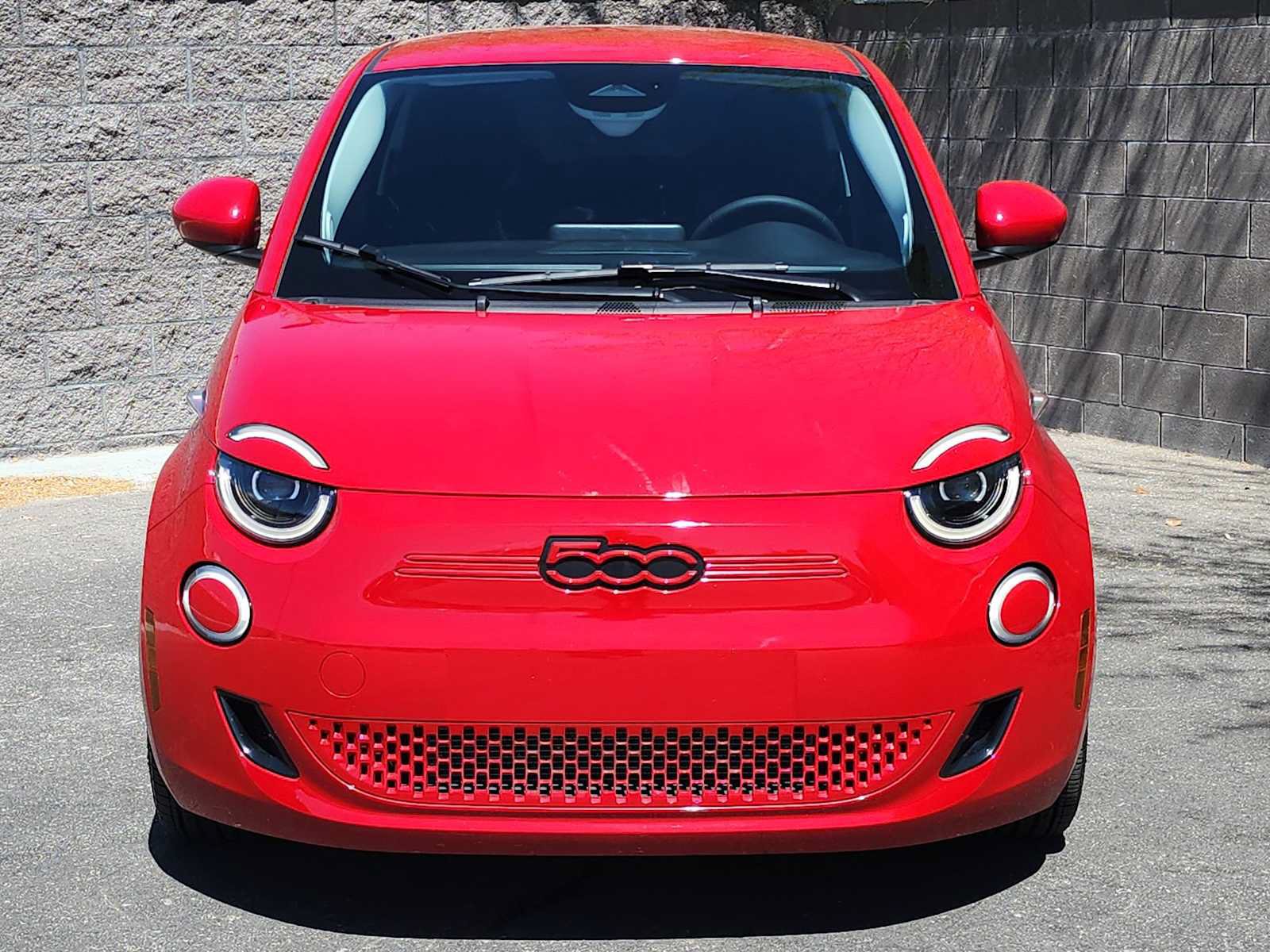 Used 2024 FIAT 500 e (RED) FWD image 3