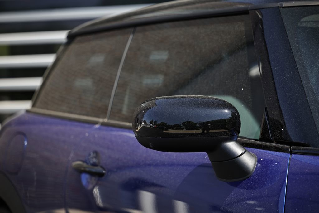 Used 2025 MINI Cooper S FWD image 3