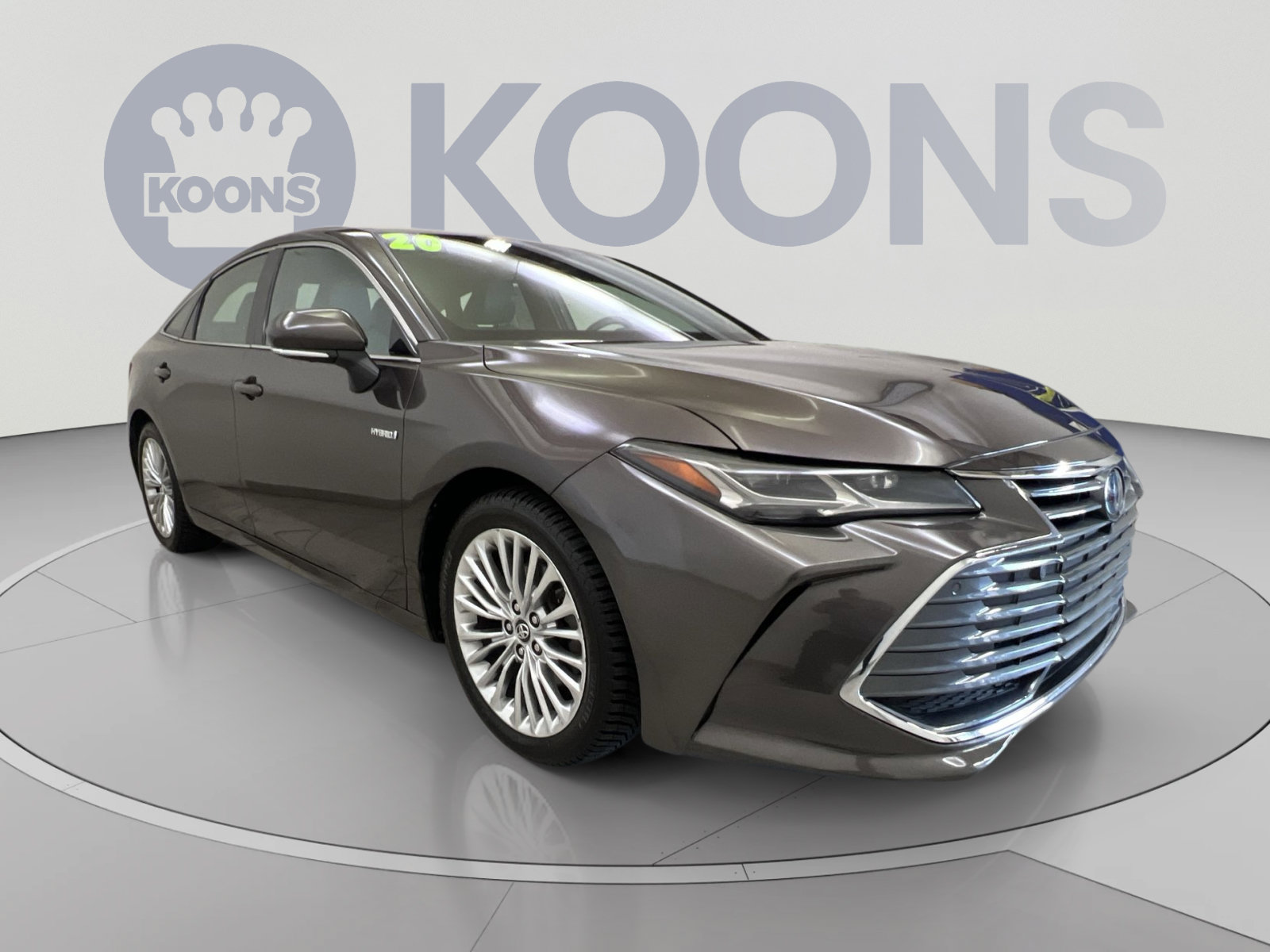 Used 2020 Toyota Avalon Limited w/ Advanced Safety Package FWD image 2