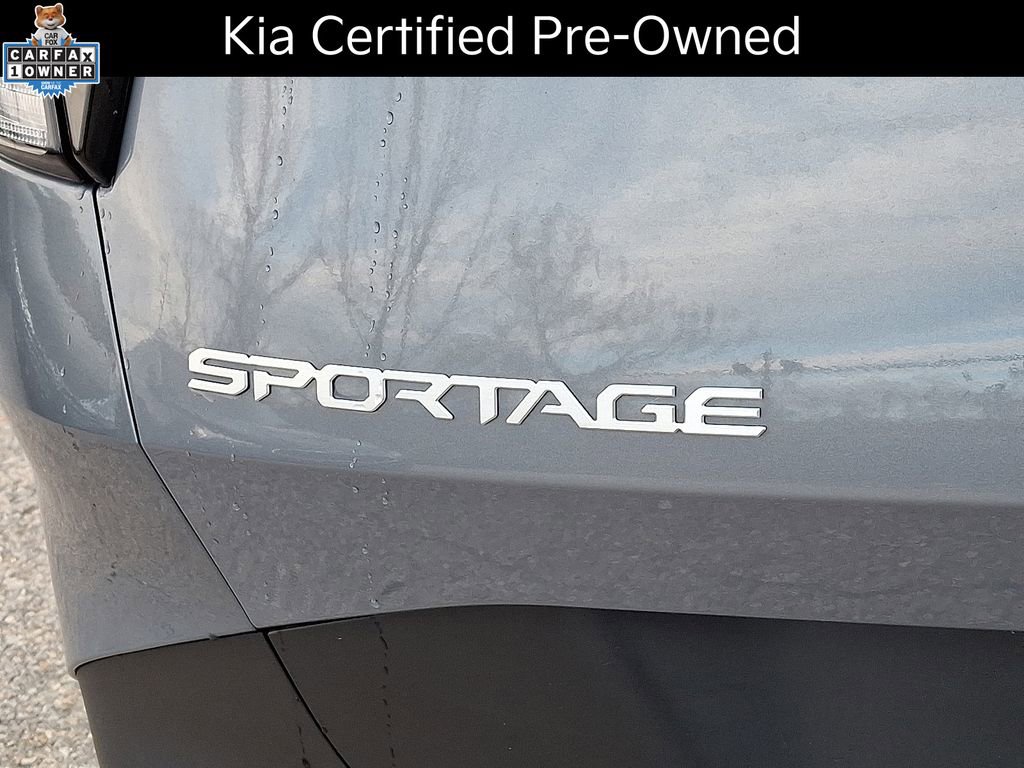 Certified 2025 Kia Sportage EX image 31
