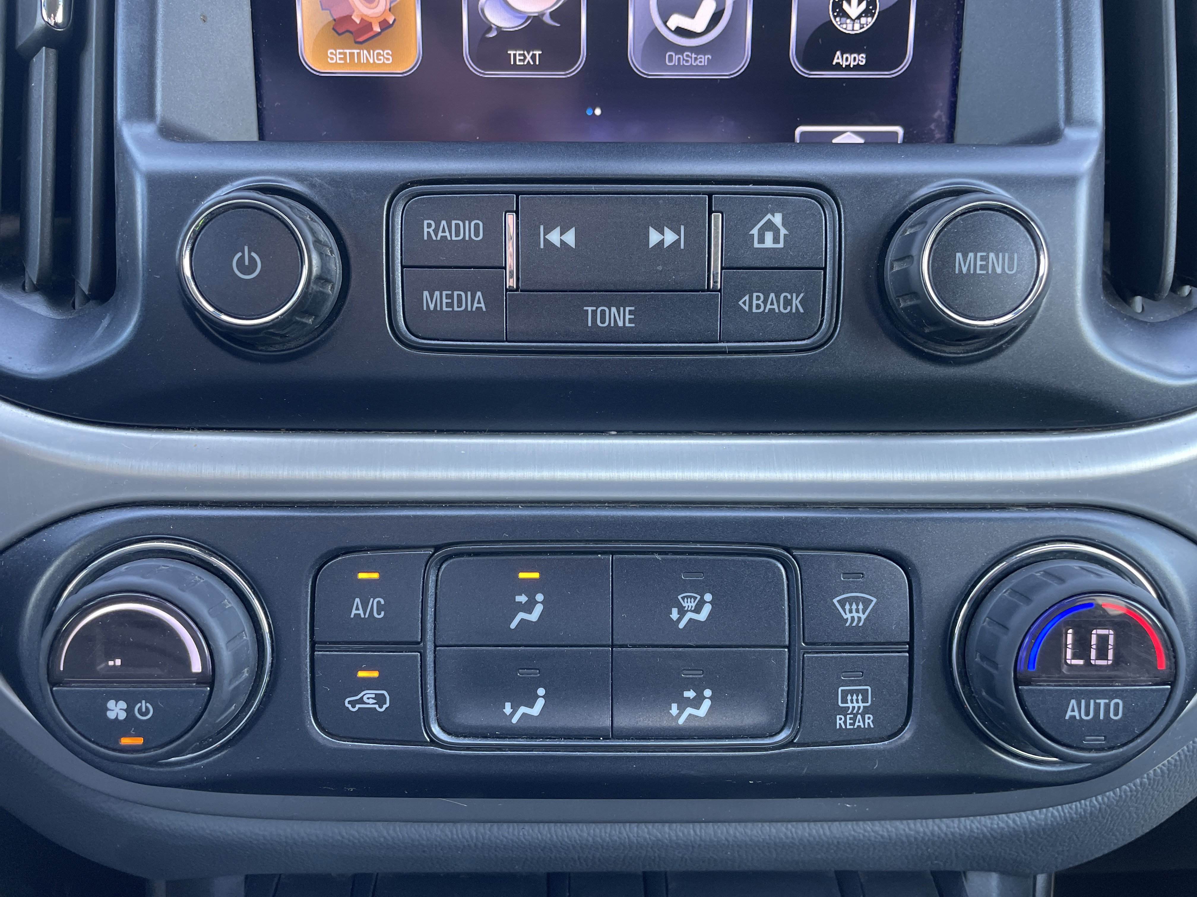 Used 2017 Chevrolet Colorado Z71 AWD/4WD image 32