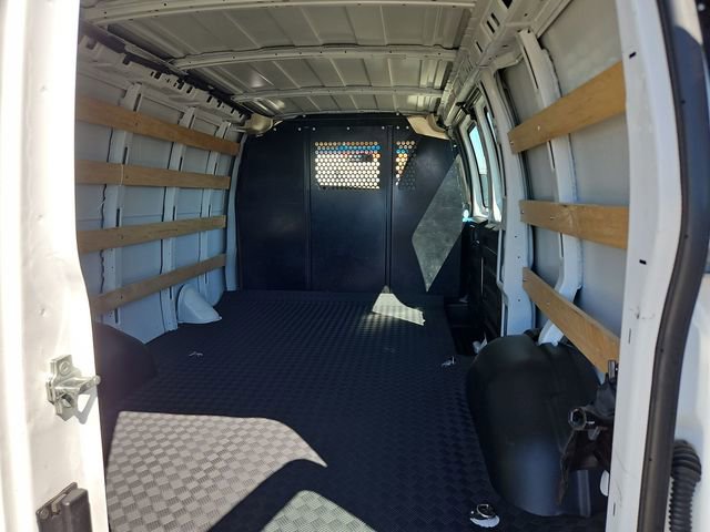 Used 2024 Chevrolet Express 2500 w/ Driver Convenience Package image 18