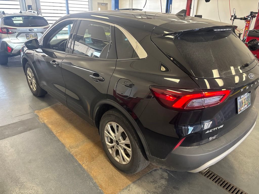 Used 2024 Ford Escape Active w/ Cold Weather Package FWD image 6