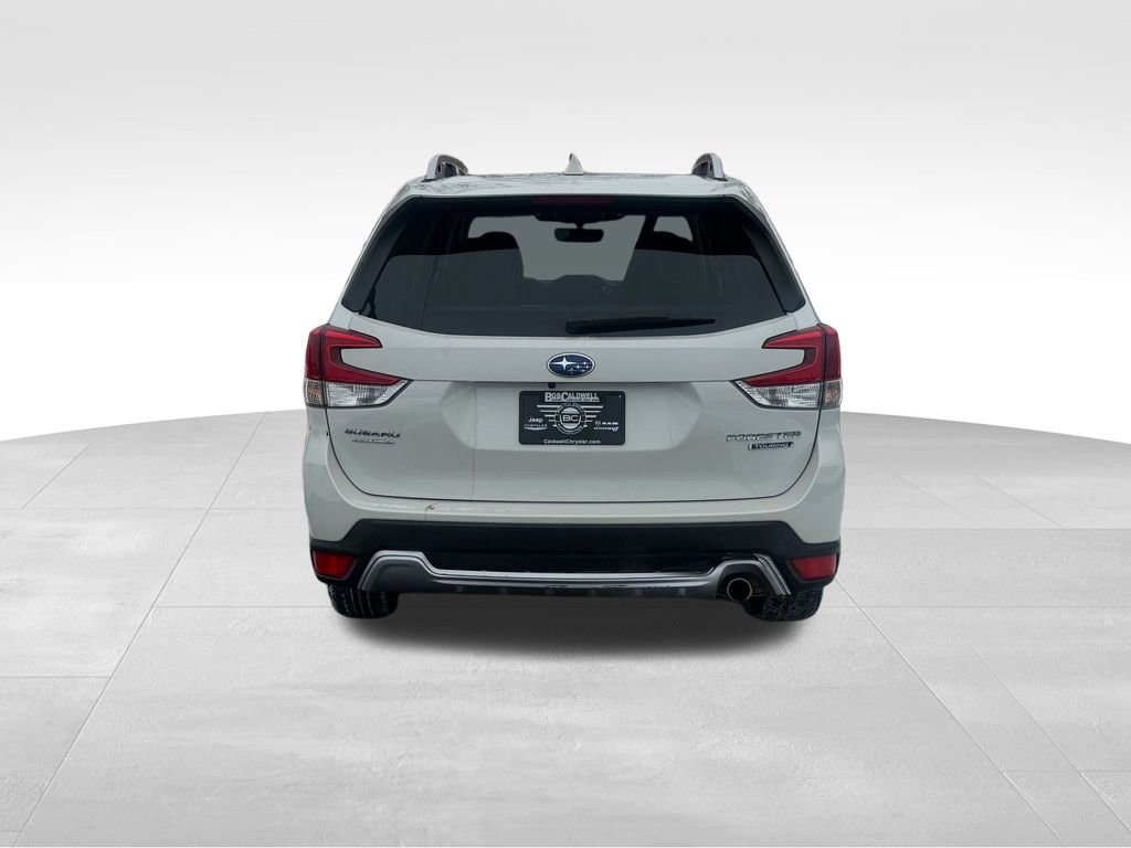Used 2023 Subaru Forester Touring image 7