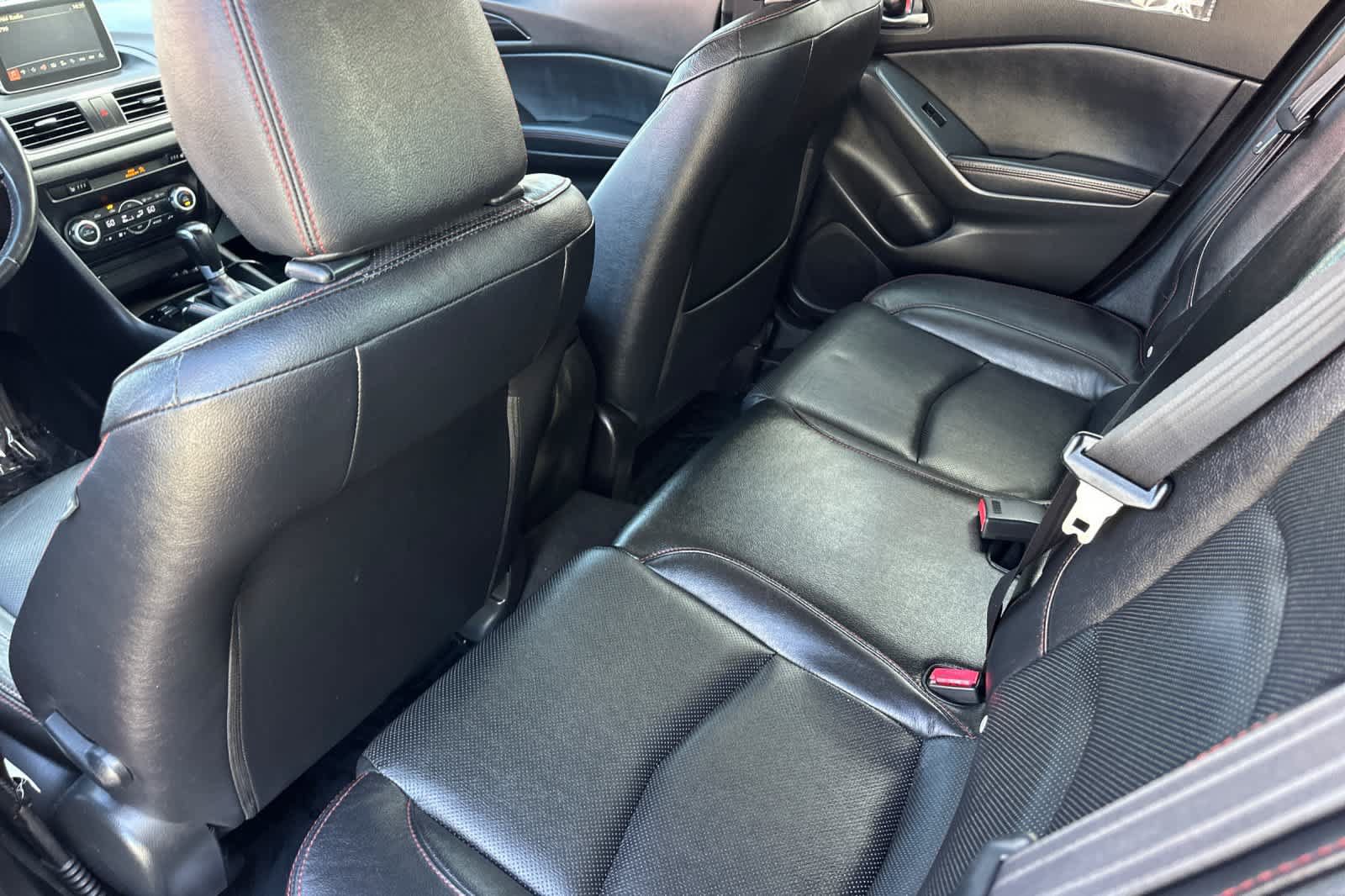Used 2015 MAZDA MAZDA3 s Grand Touring FWD image 4