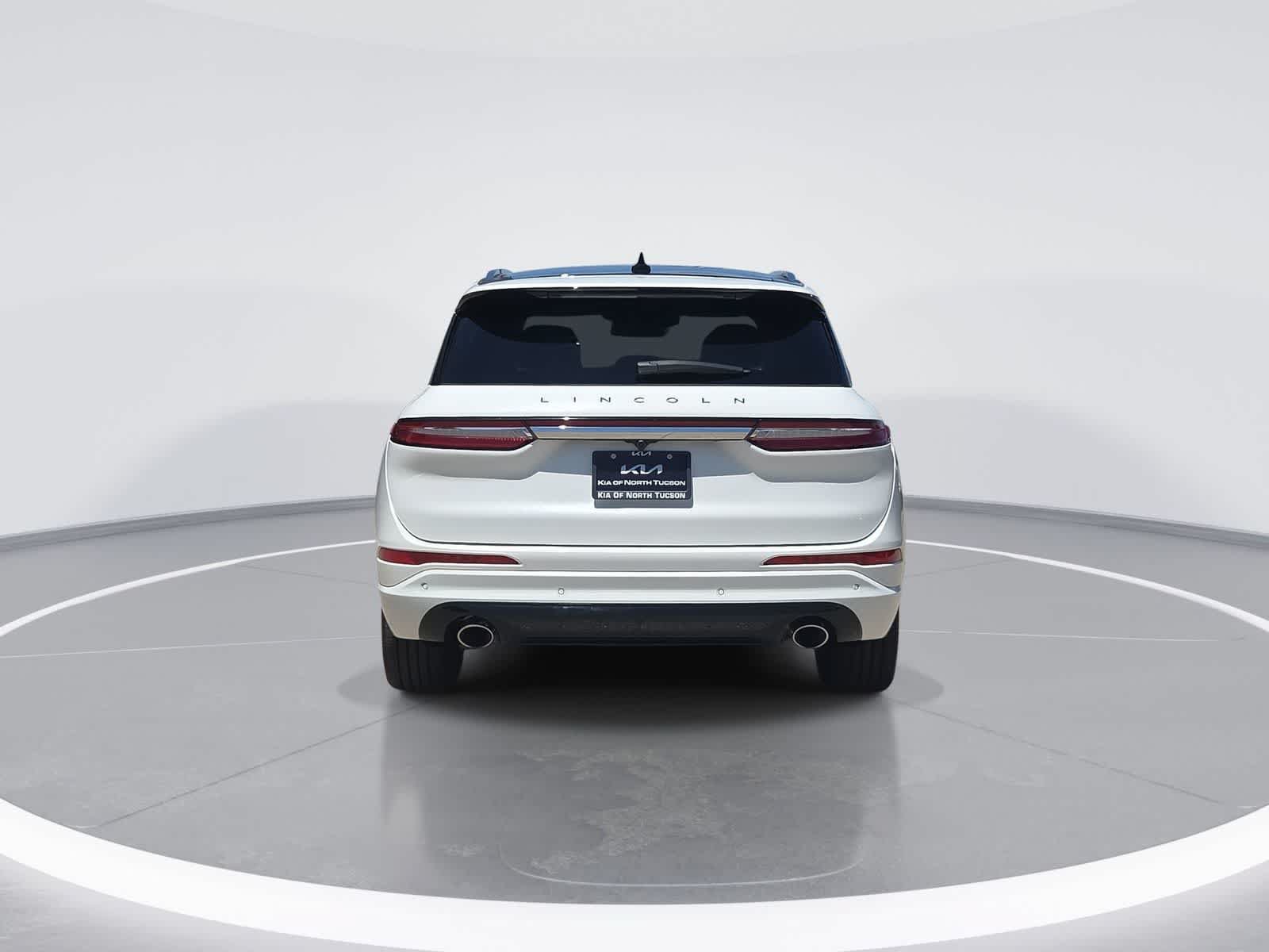 Used 2023 Lincoln Corsair Grand Touring AWD/4WD image 7