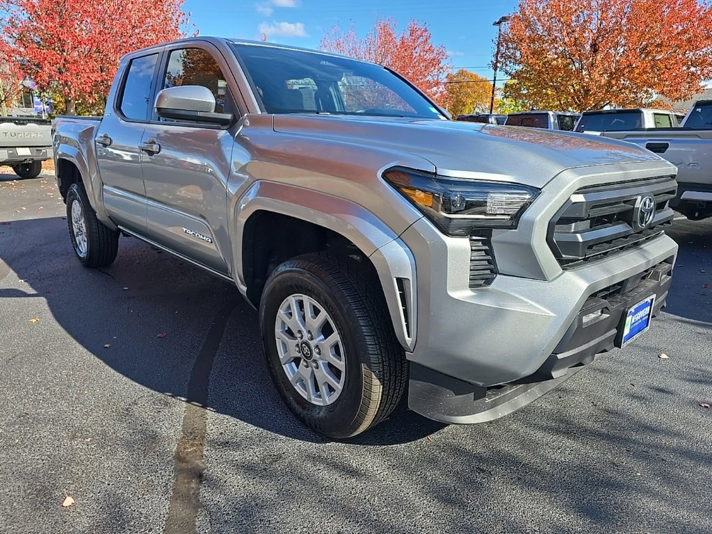 Used 2024 Toyota Tacoma SR5 image 11