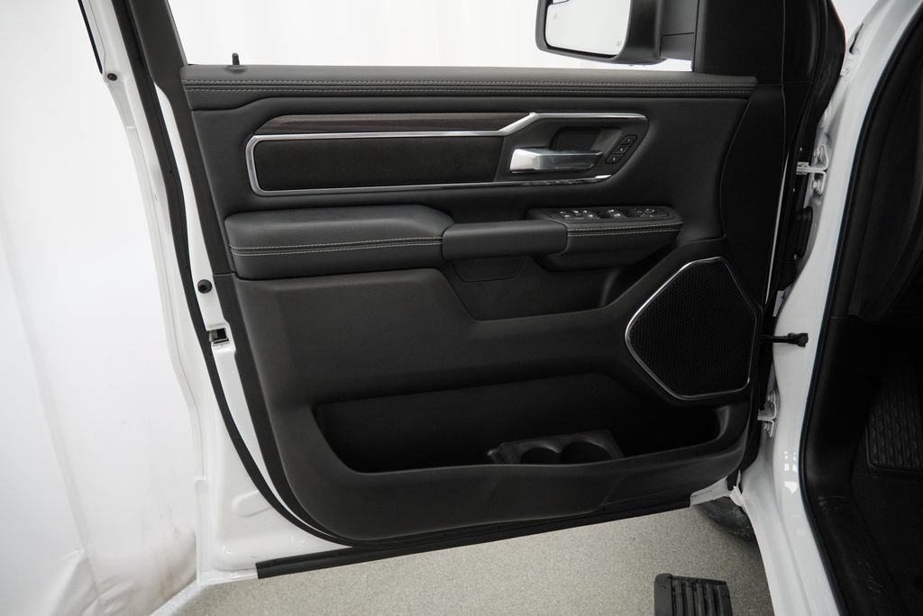New 2027 RAM 1500 Laramie w/ Laramie Preferred Package AWD/4WD image 26
