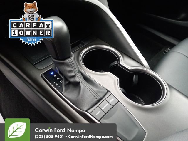 Used 2024 Toyota Camry SE image 18