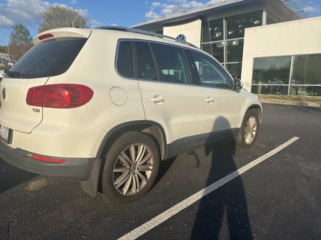 Used 2016 Volkswagen Tiguan SE image 13