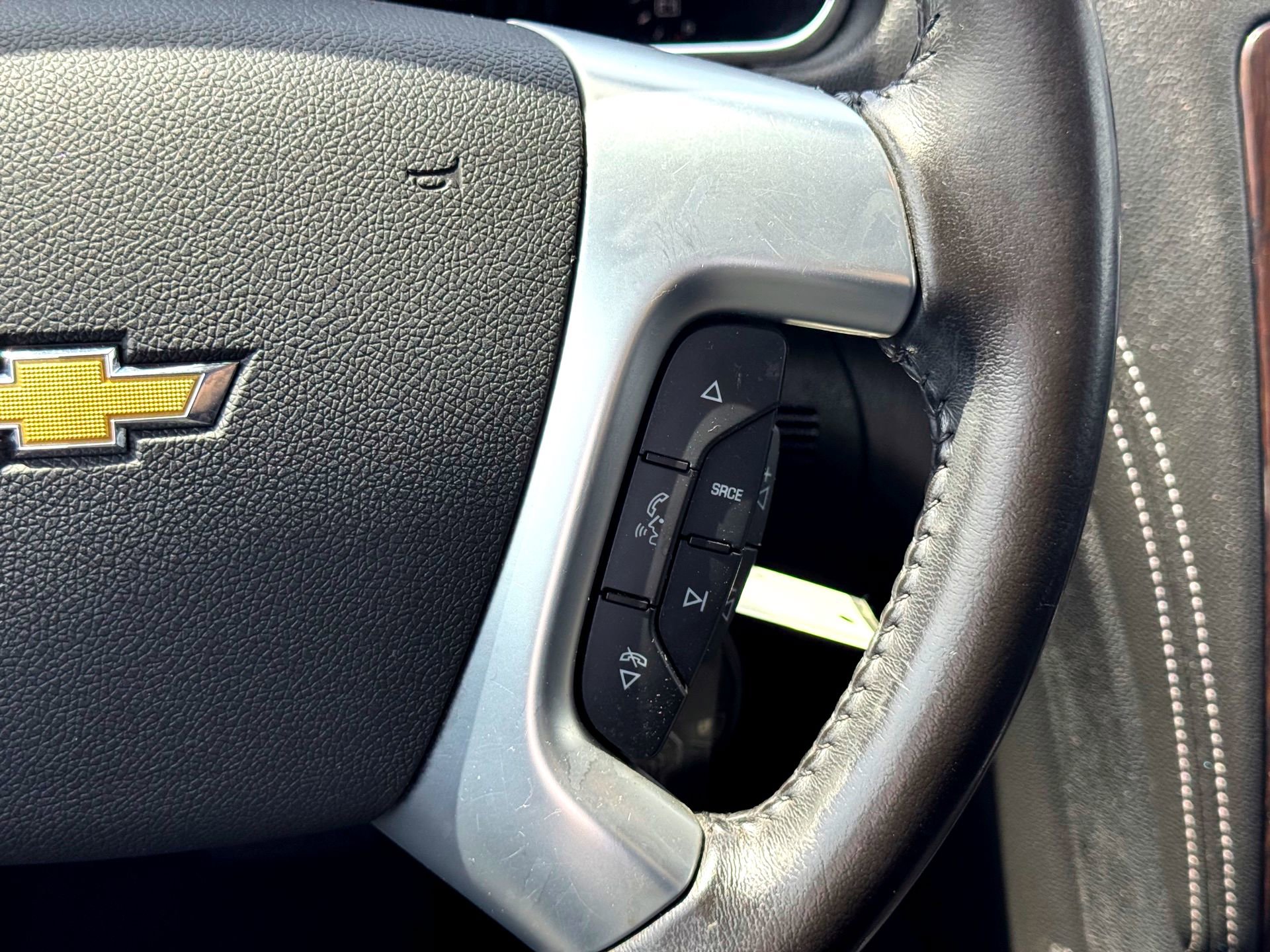 Used 2016 Chevrolet Traverse LT w/ Style and Technology Package image 23