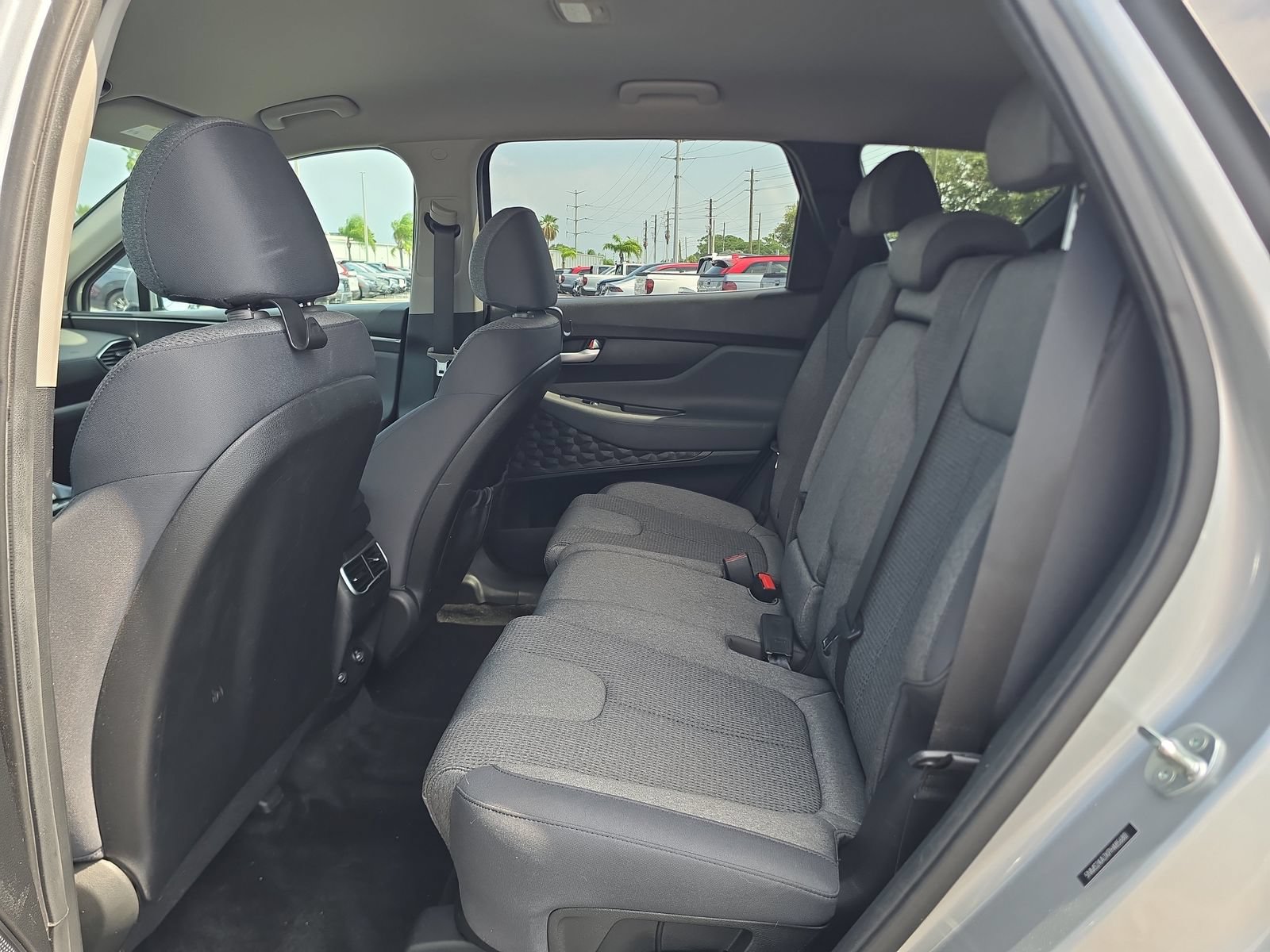 Used 2023 Hyundai Santa Fe SEL FWD image 13