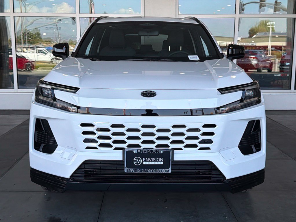 New 2026 Toyota RAV4 SE w/ Convenience Package AWD/4WD image 4