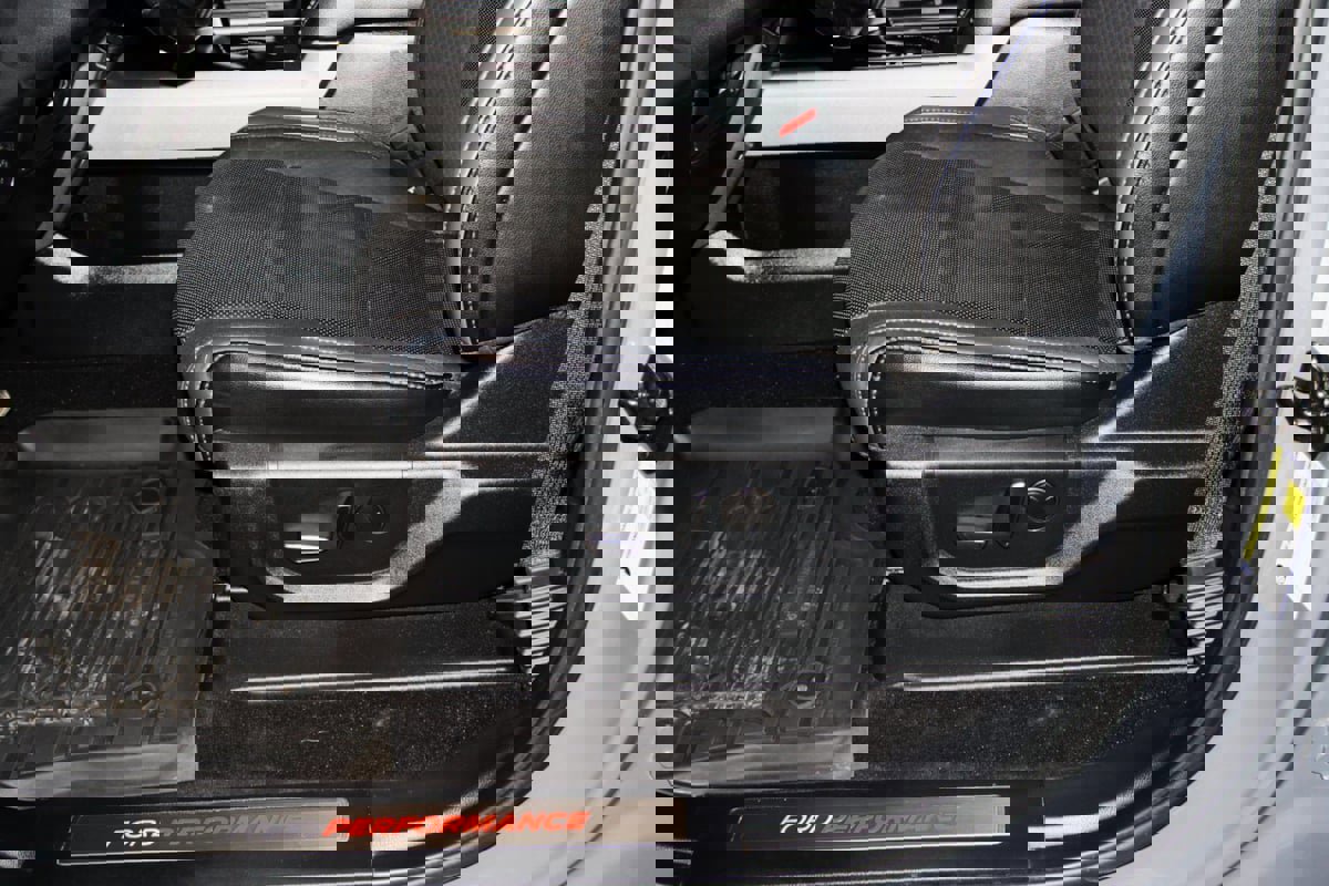 Used 2020 Ford F150 Raptor w/ Equipment Group 802A Luxury image 42