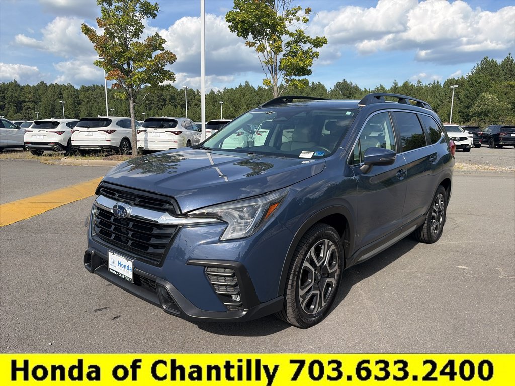 Used 2023 Subaru Ascent Limited AWD/4WD image 3