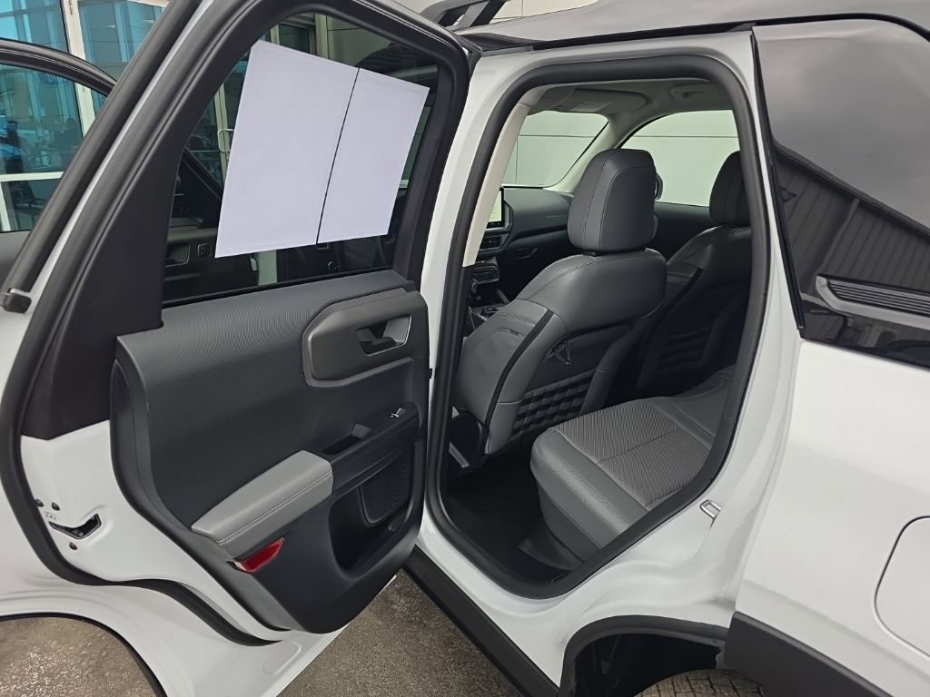 Certified 2025 Ford Bronco Sport Badlands image 26