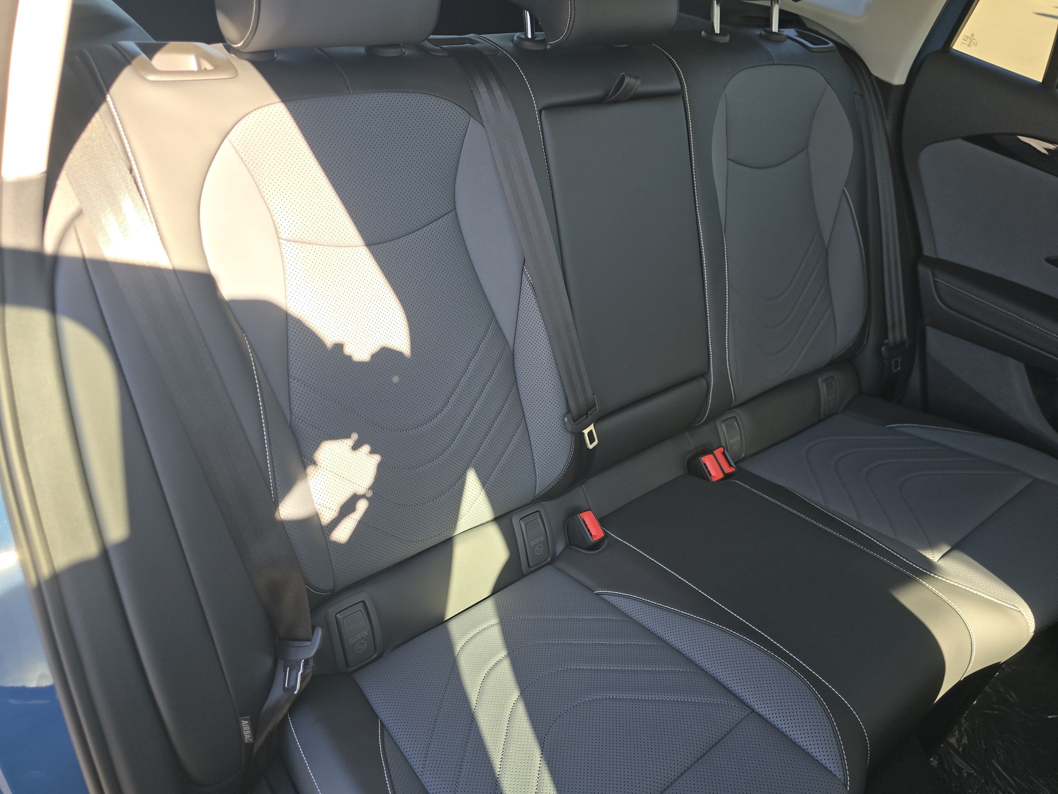 New 2026 Volkswagen Tiguan SE AWD/4WD image 18