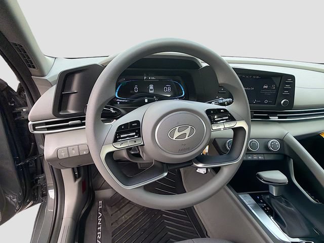 New 2026 Hyundai Elantra SE FWD image 11