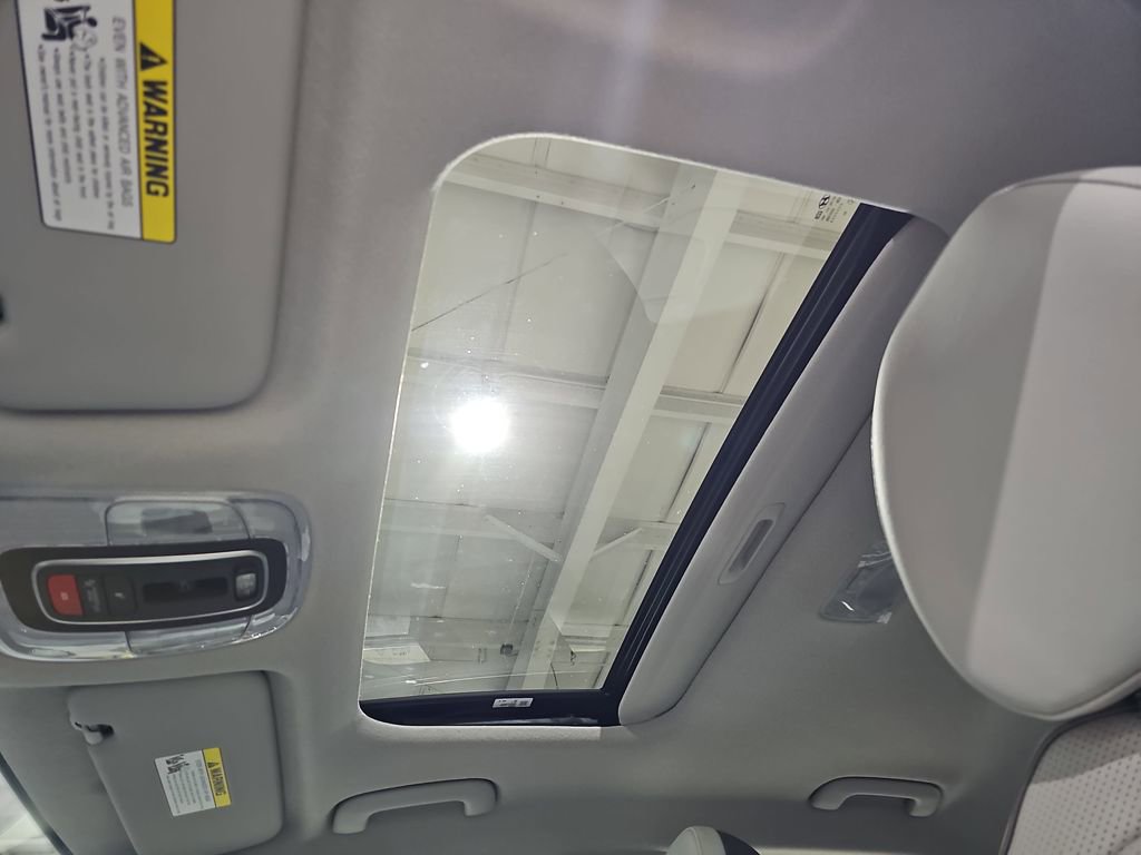 New 2026 Hyundai Elantra Limited FWD image 28