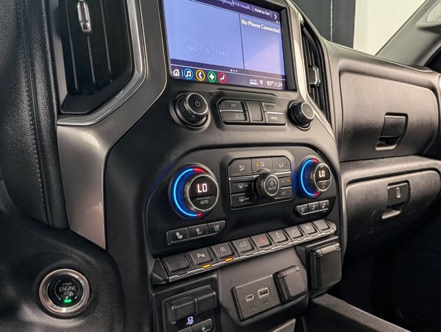 Used 2019 Chevrolet Silverado 1500 LTZ w/ LTZ Plus Package AWD/4WD image 21