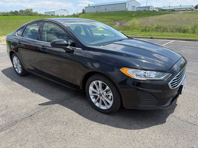 Used 2020 Ford Fusion SE FWD image 3