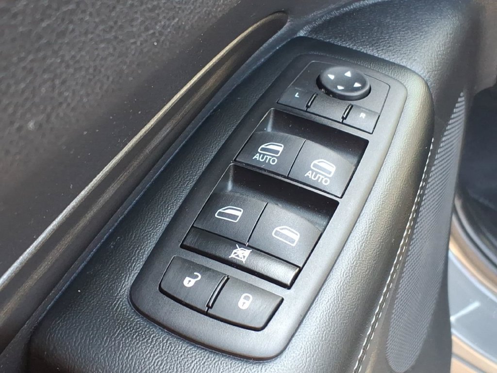 Used 2023 Dodge Durango SXT Launch Edition w/ SXT Blacktop Group AWD/4WD image 12