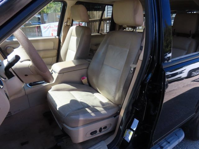 Used 2006 Ford Explorer Limited AWD/4WD image 19