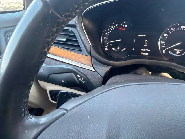 Used 2019 Lincoln MKC Select w/ Select Plus Package FWD image 35