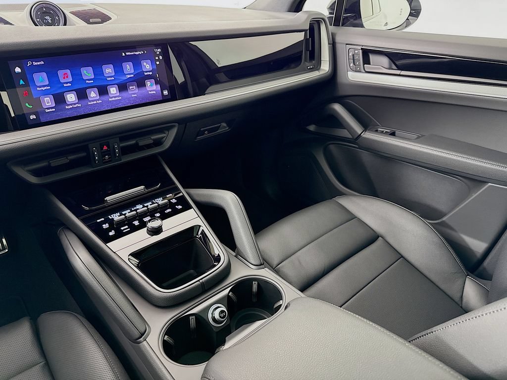 New 2026 Porsche Cayenne AWD/4WD image 26