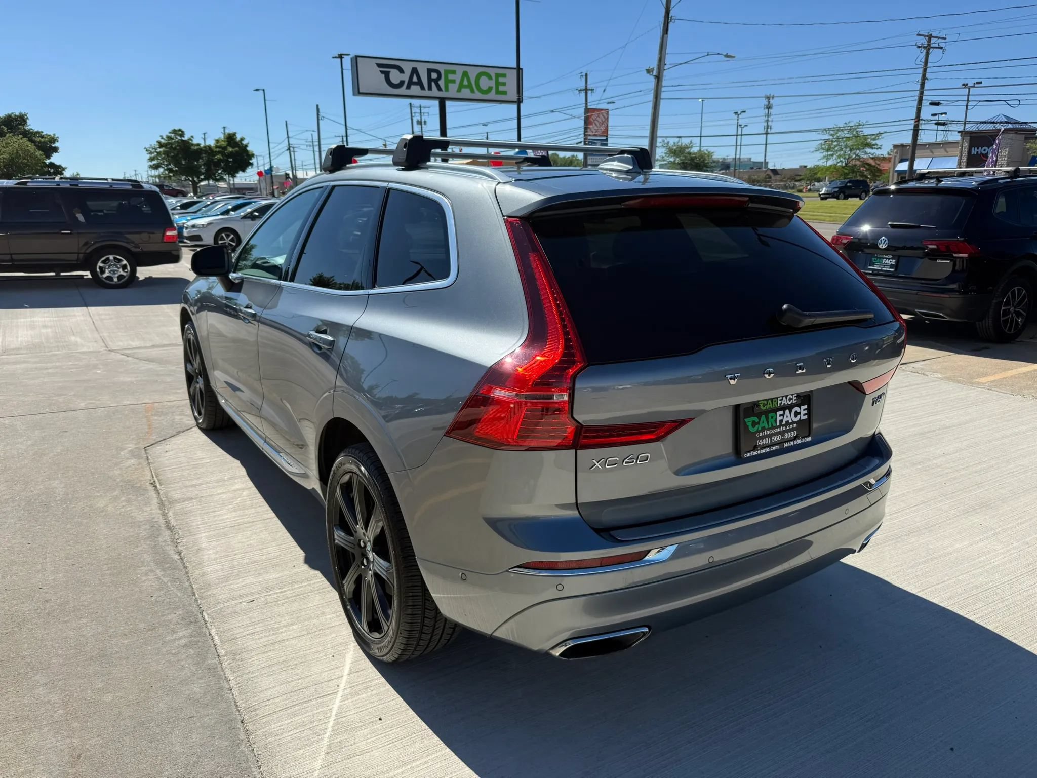 Used 2019 Volvo XC60 T6 Inscription w/ Protection Package Premier AWD/4WD image 8