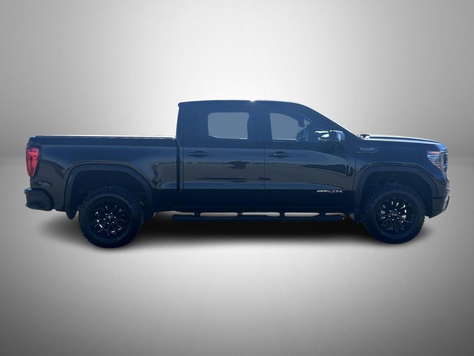 Used 2022 GMC Sierra 1500 AT4X image 4