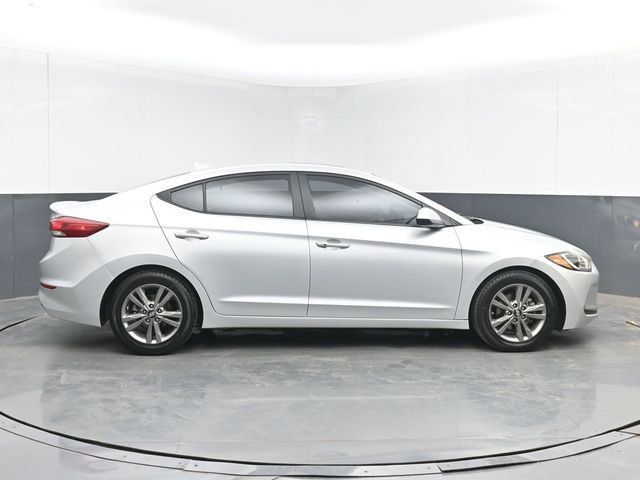 Used 2018 Hyundai Elantra Value Edition FWD image 11