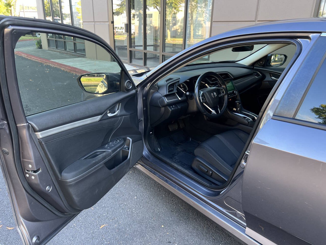 Used 2020 Honda Civic EX image 7