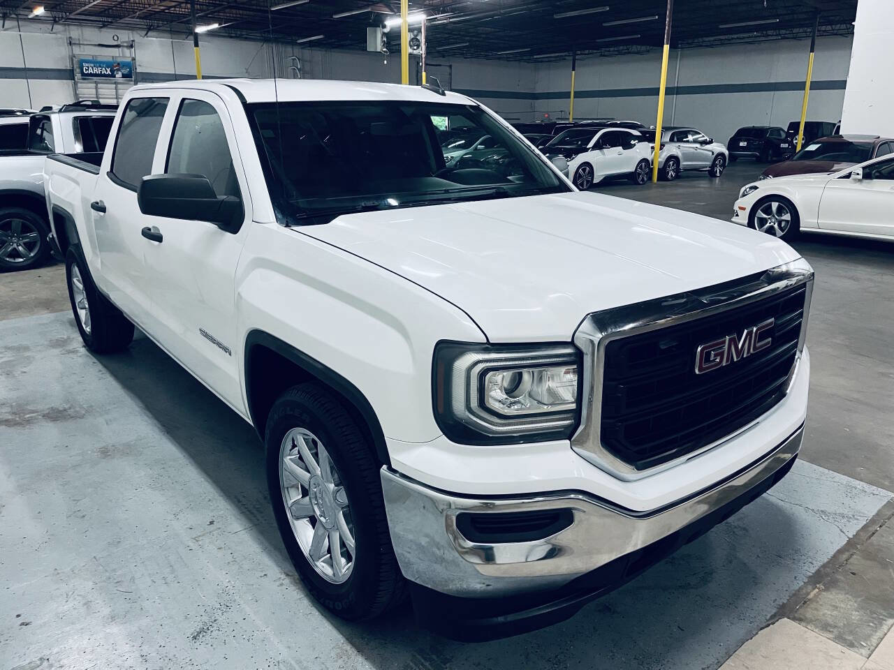 Used 2016 GMC Sierra 1500 2WD Crew Cab w/ Sierra Appearance Package image 4
